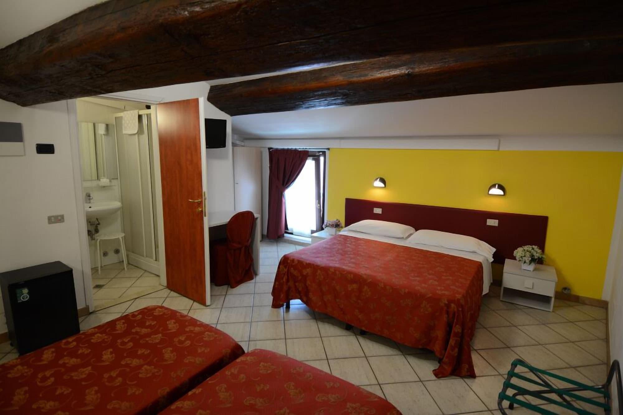 Antico Residence Mantua Buitenkant foto