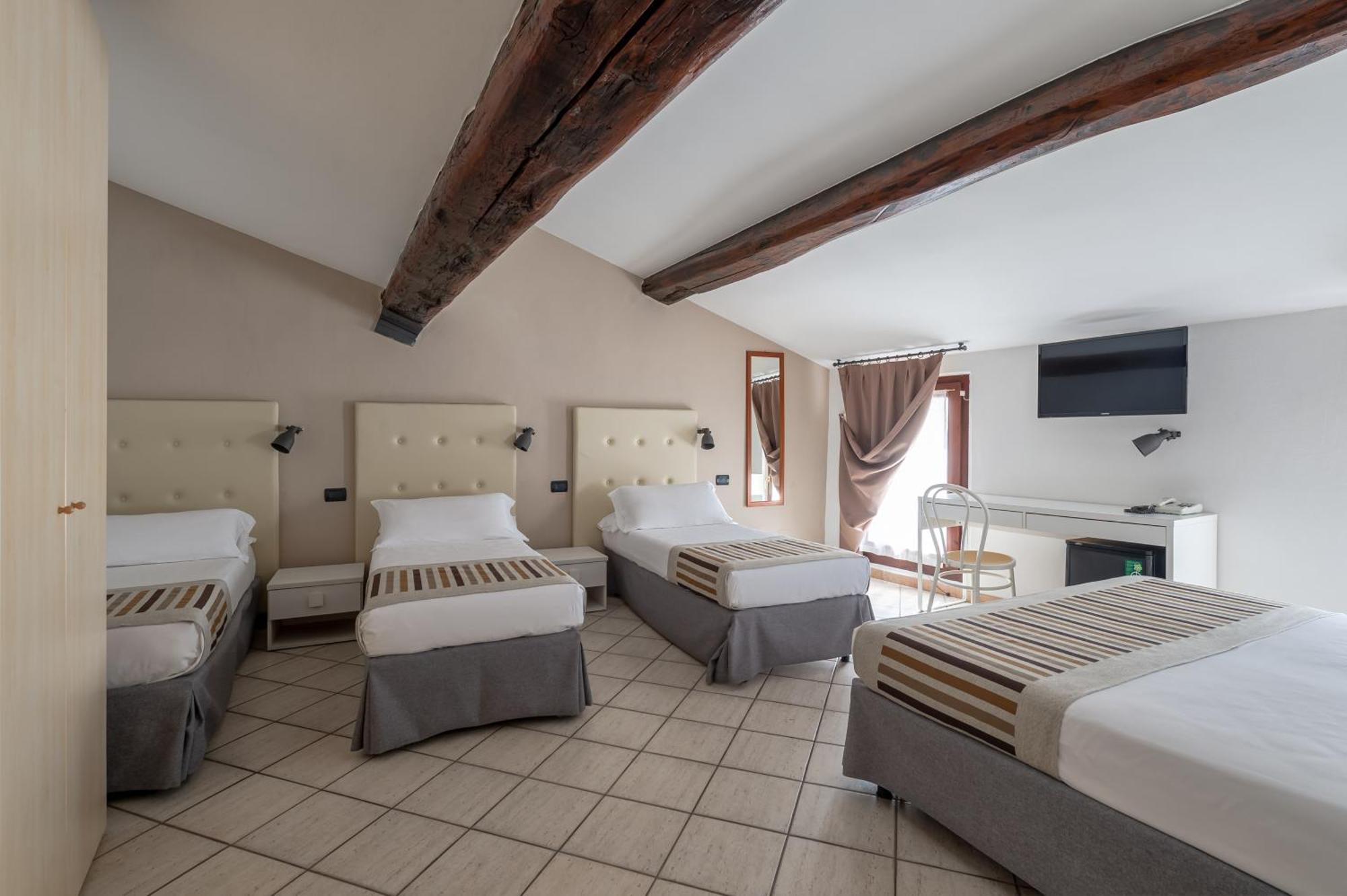 Antico Residence Mantua Buitenkant foto